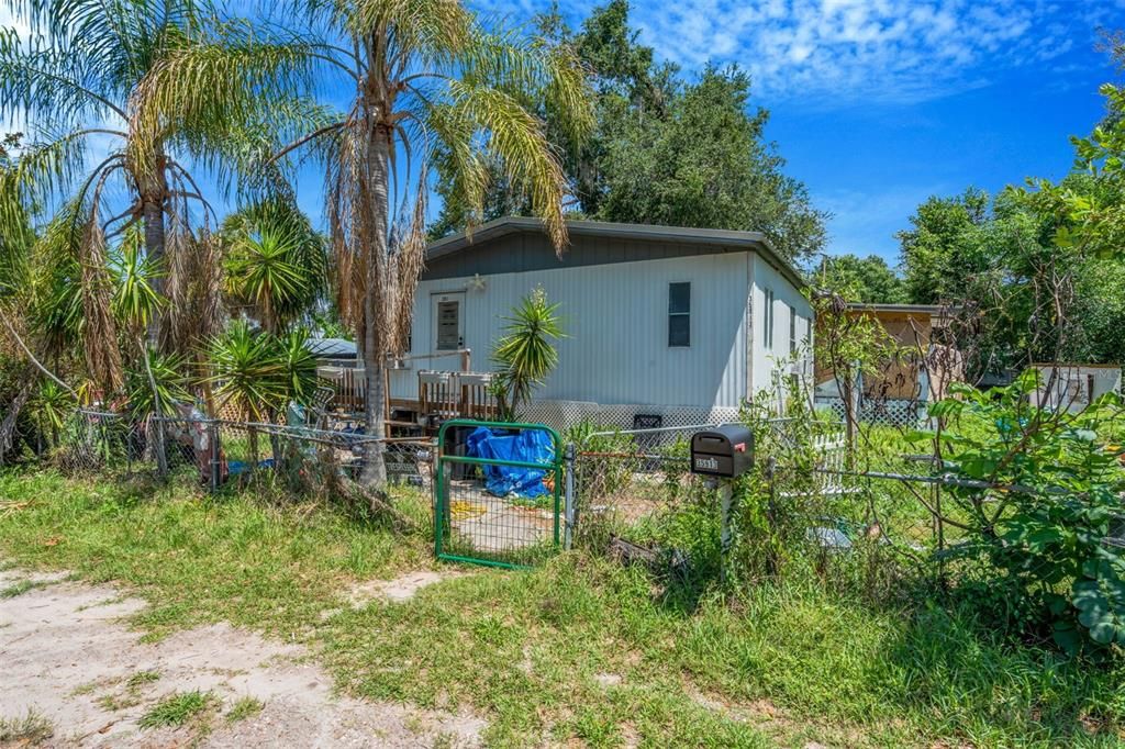 For Sale: $145,000 (3 beds, 2 baths, 1512 Square Feet)