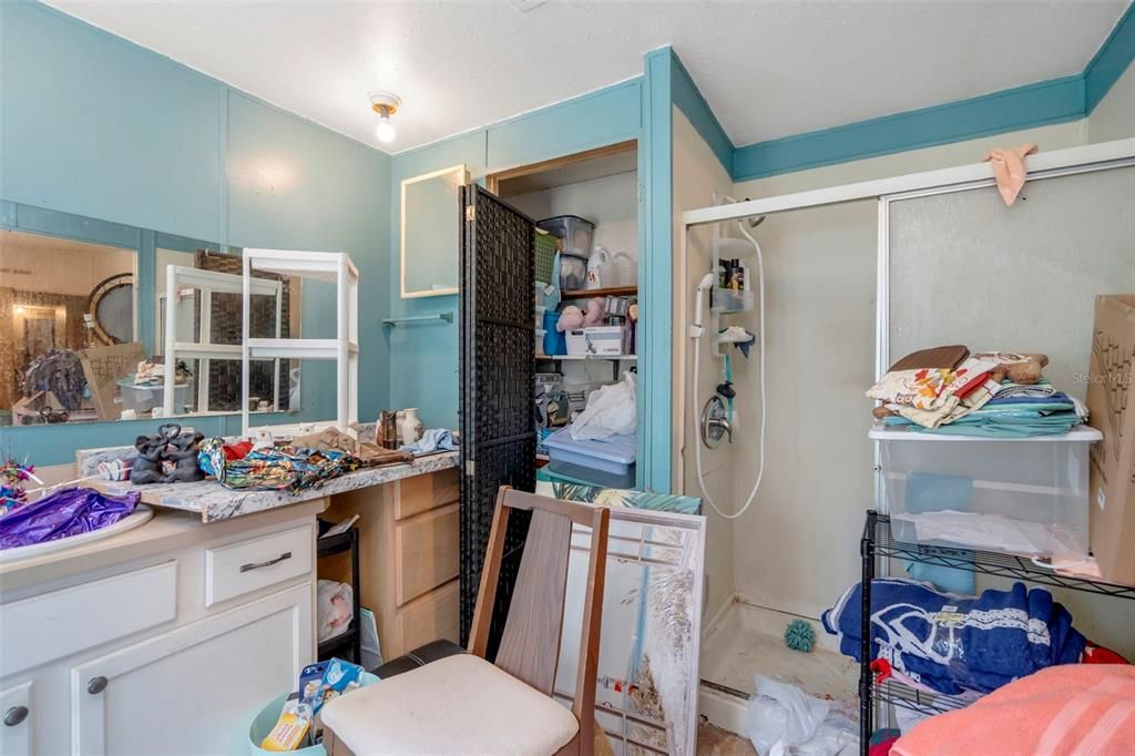 For Sale: $145,000 (3 beds, 2 baths, 1512 Square Feet)