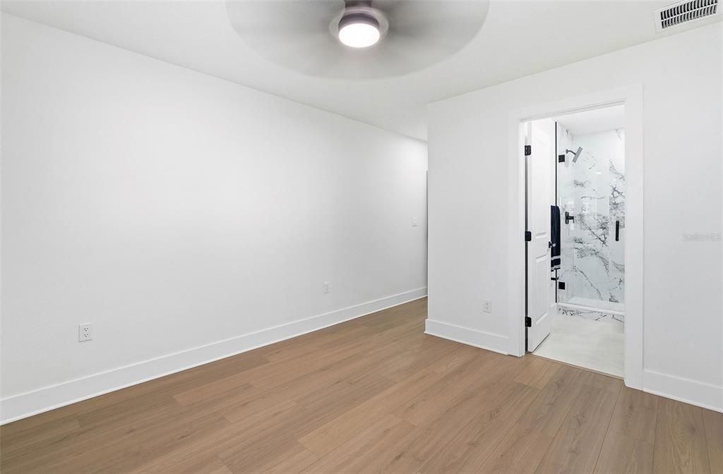 Active With Contract: $474,700 (3 beds, 3 baths, 1444 Square Feet)