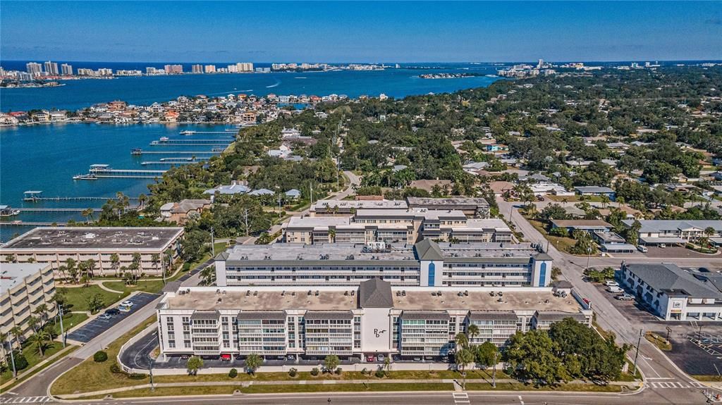 На продажу: $218,000 (2 спален, 2 ванн, 1300 Квадратных фут)