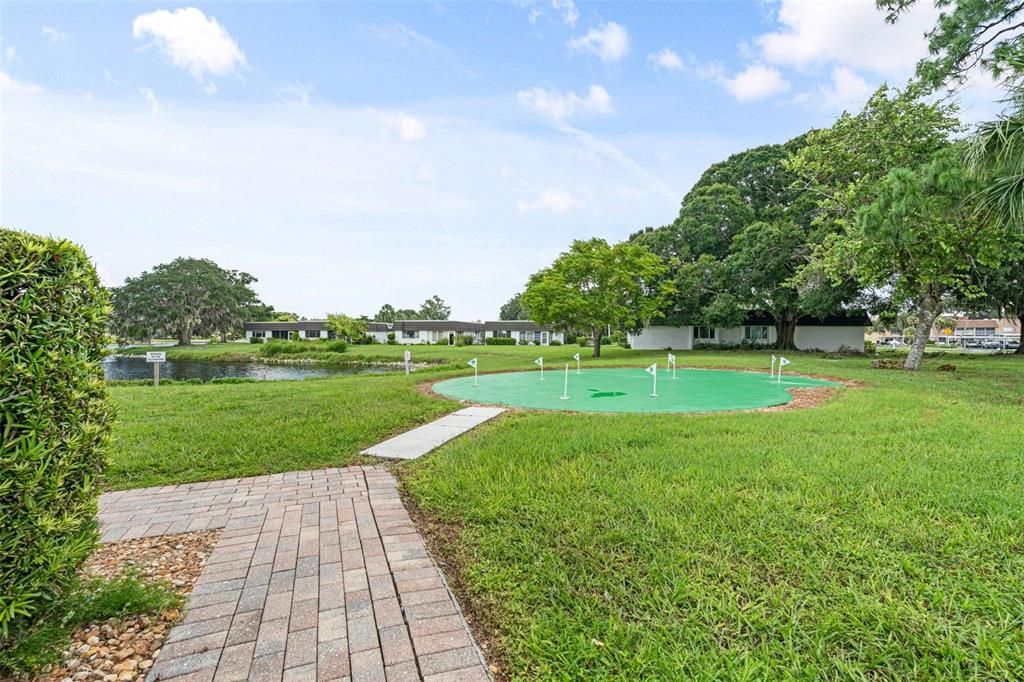 Active With Contract: $215,000 (2 beds, 2 baths, 1332 Square Feet)