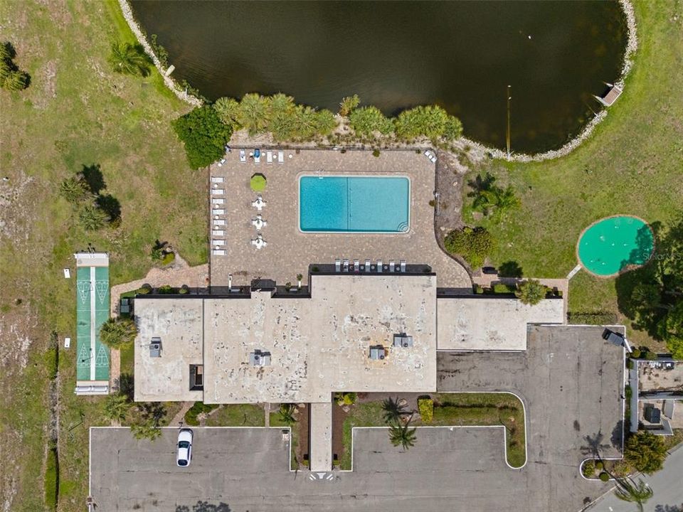 Active With Contract: $215,000 (2 beds, 2 baths, 1332 Square Feet)