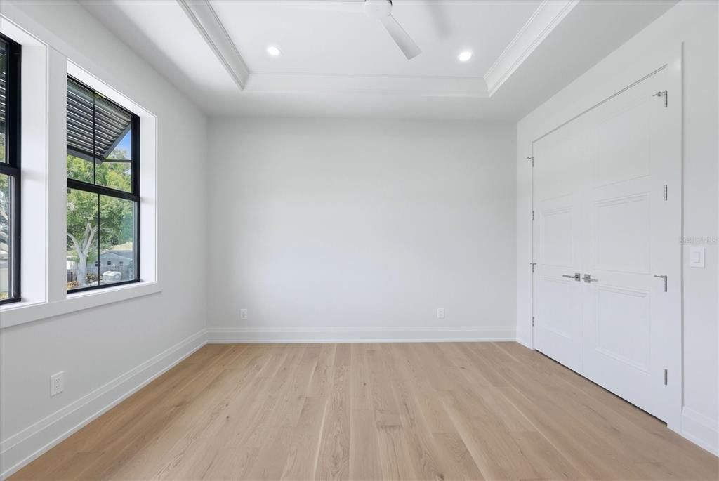 For Sale: $2,497,000 (5 beds, 5 baths, 3203 Square Feet)