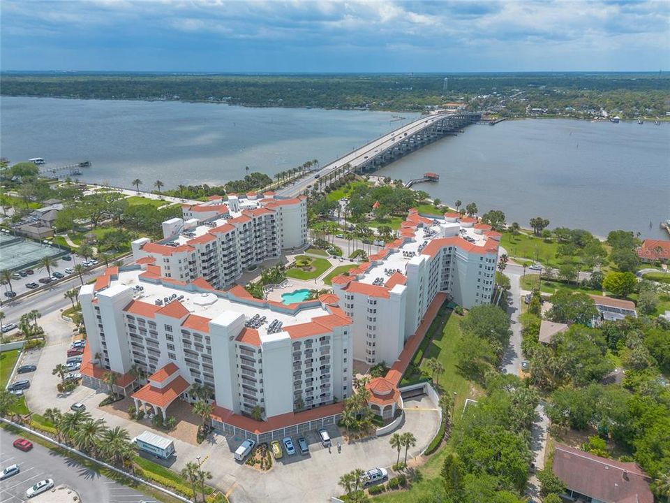 Activo con contrato: $449,900 (2 camas, 2 baños, 1745 Pies cuadrados)