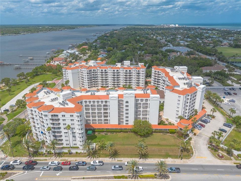 Activo con contrato: $449,900 (2 camas, 2 baños, 1745 Pies cuadrados)