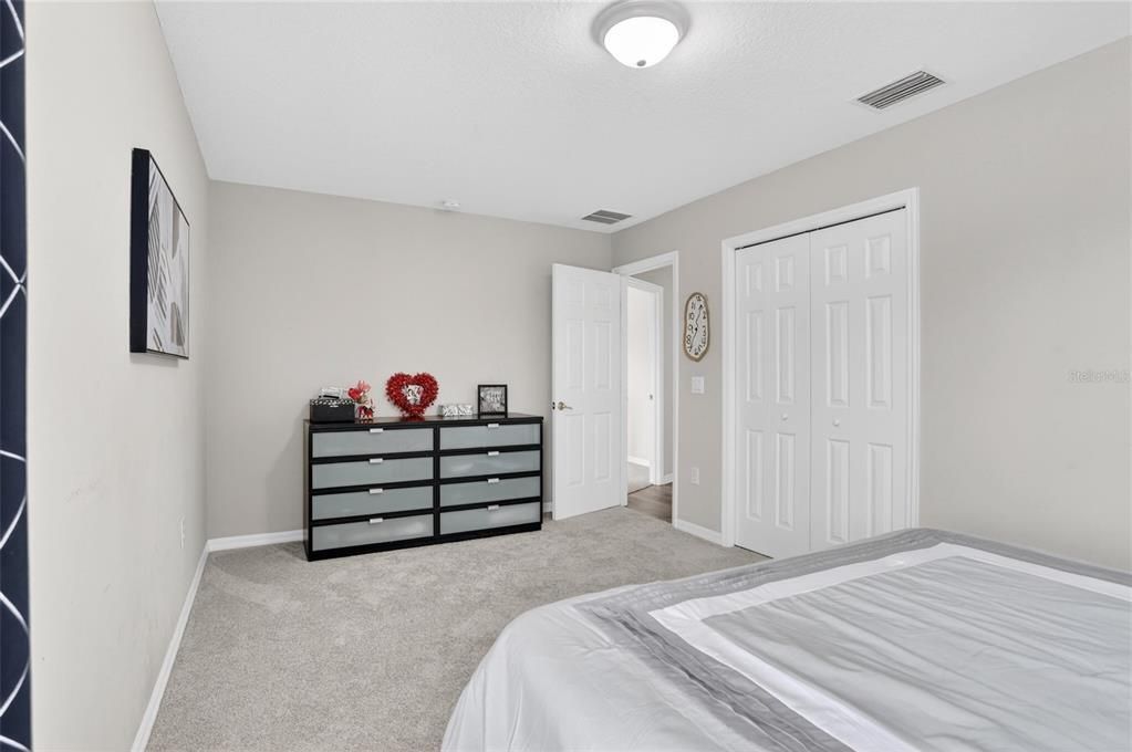For Sale: $599,000 (5 beds, 3 baths, 2904 Square Feet)