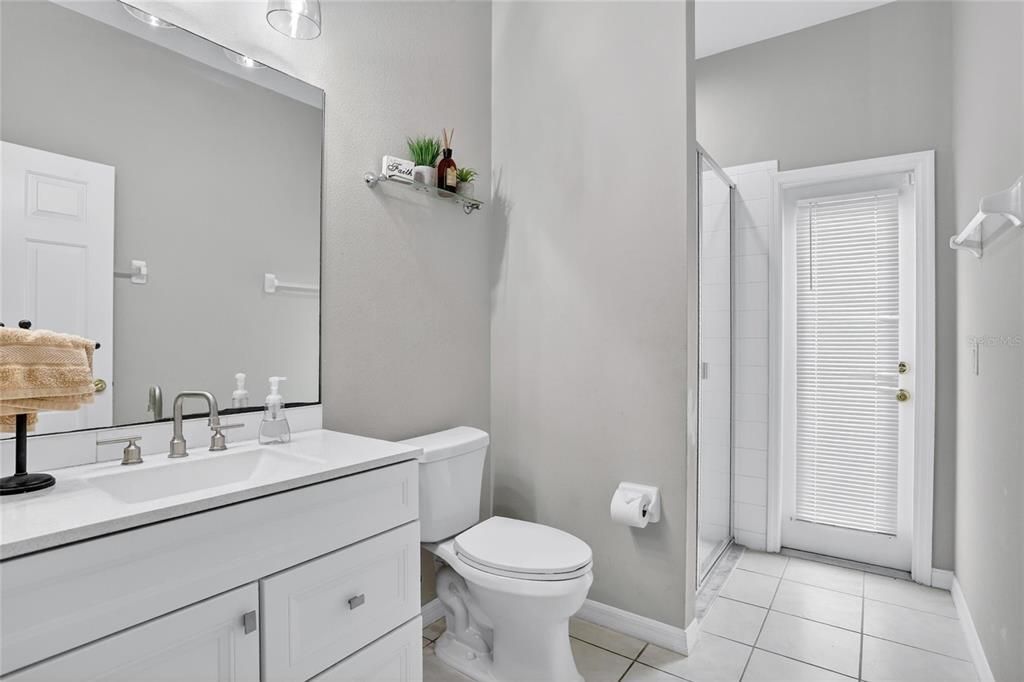 For Sale: $599,000 (5 beds, 3 baths, 2904 Square Feet)