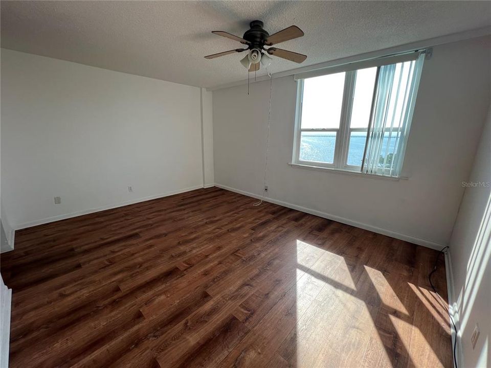 For Rent: $1,800 (2 beds, 2 baths, 1050 Square Feet)