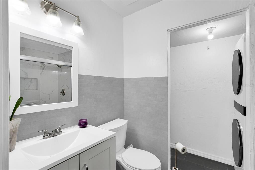For Sale: $144,900 (2 beds, 2 baths, 1400 Square Feet)