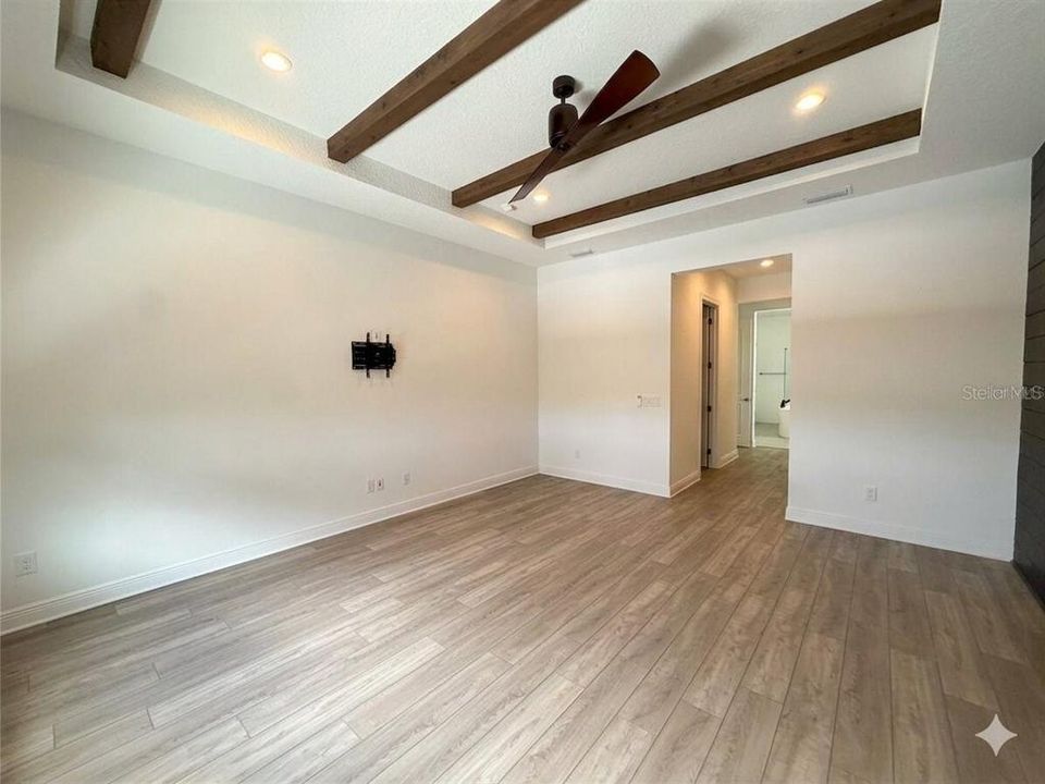 For Sale: $1,994,900 (6 beds, 6 baths, 4954 Square Feet)