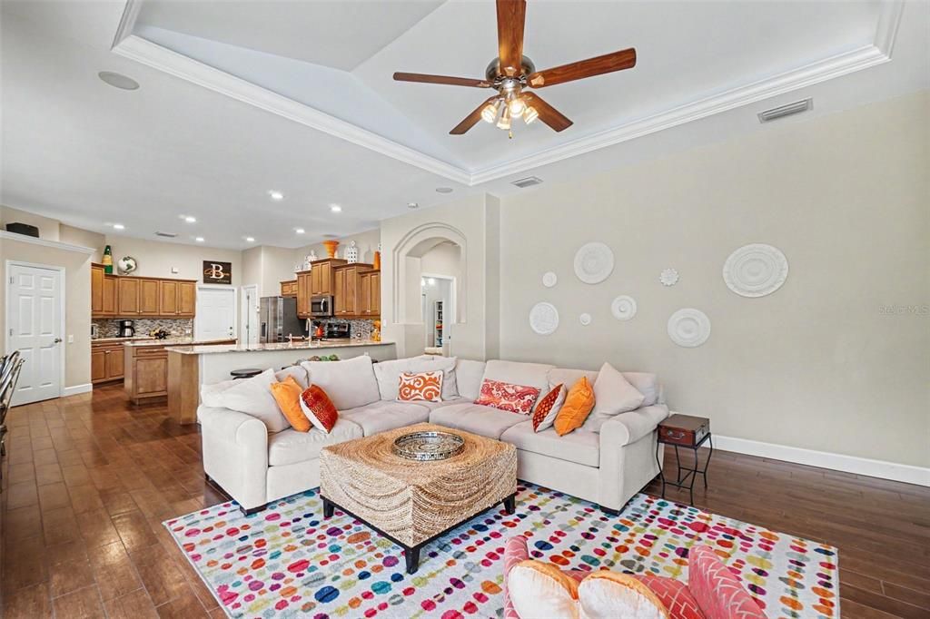 For Sale: $1,200,000 (4 beds, 3 baths, 3712 Square Feet)