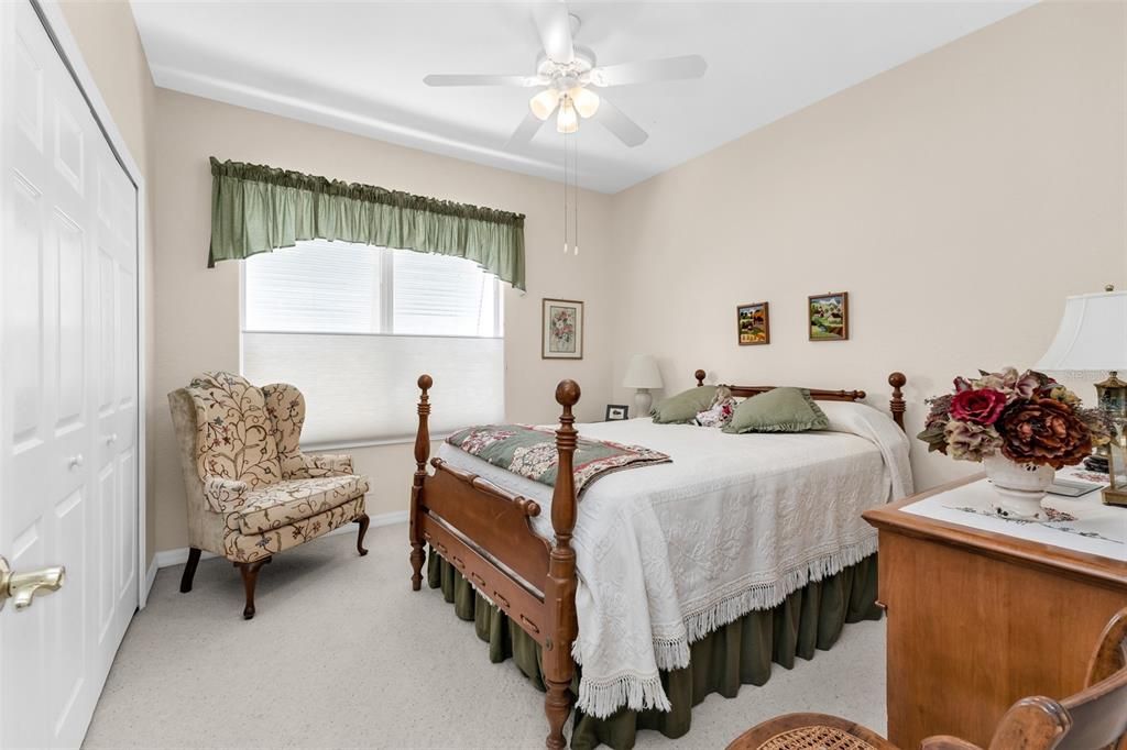 For Sale: $369,000 (3 beds, 2 baths, 1672 Square Feet)