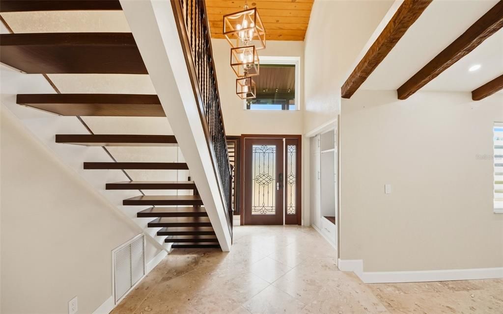 For Sale: $599,000 (4 beds, 2 baths, 1952 Square Feet)