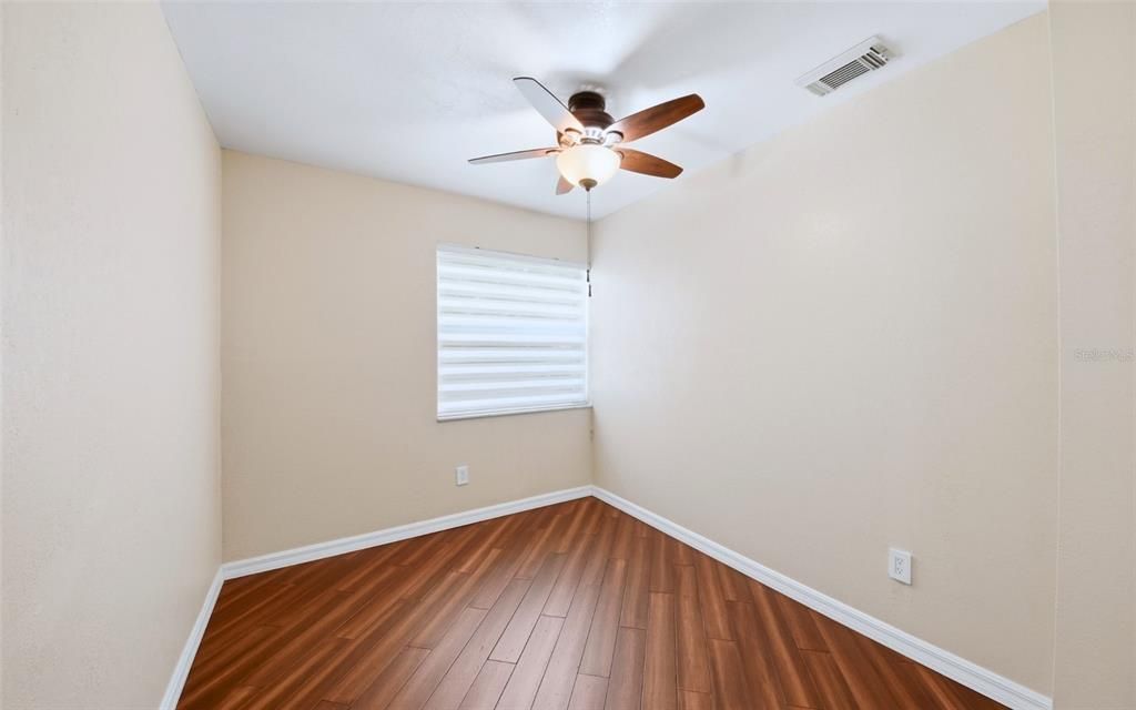 For Sale: $599,000 (4 beds, 2 baths, 1952 Square Feet)
