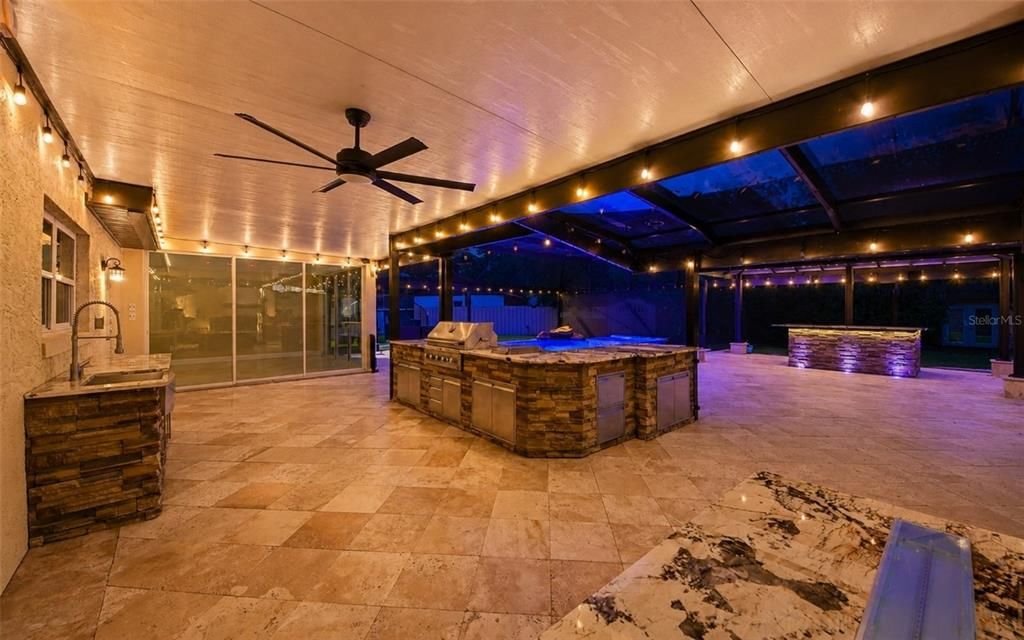 For Sale: $599,000 (4 beds, 2 baths, 1952 Square Feet)