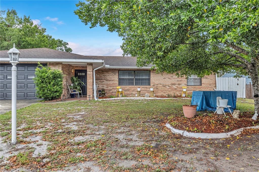 For Sale: $264,900 (2 beds, 2 baths, 1354 Square Feet)