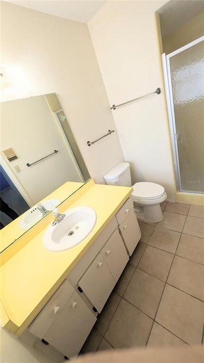 В аренду: $2,400 (3 спален, 2 ванн, 1371 Квадратных фут)
