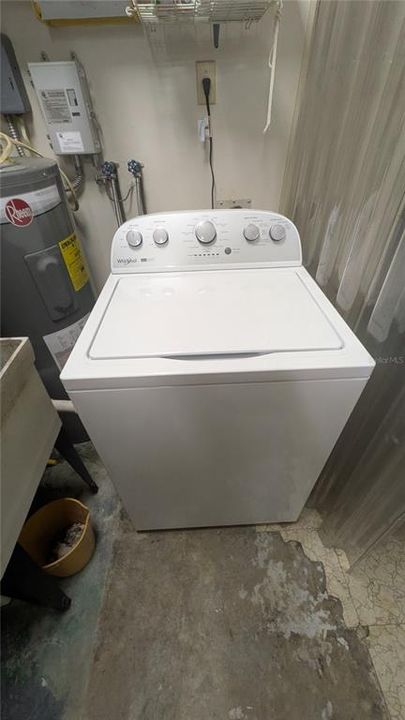 В аренду: $2,400 (3 спален, 2 ванн, 1371 Квадратных фут)
