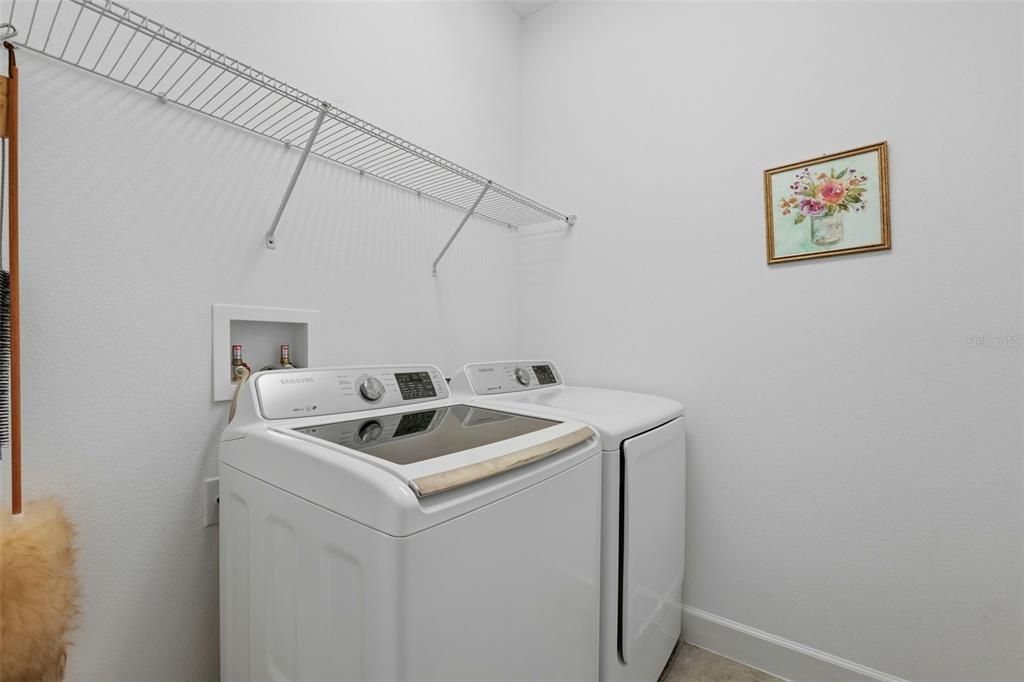 En Venta: $450,000 (3 camas, 2 baños, 1712 Pies cuadrados)