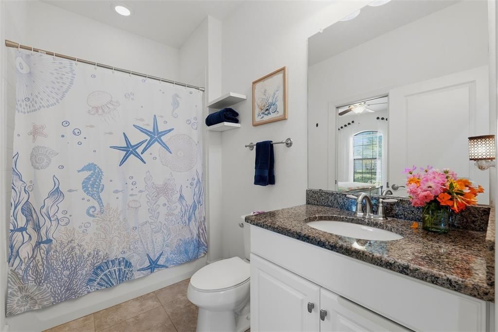 En Venta: $450,000 (3 camas, 2 baños, 1712 Pies cuadrados)