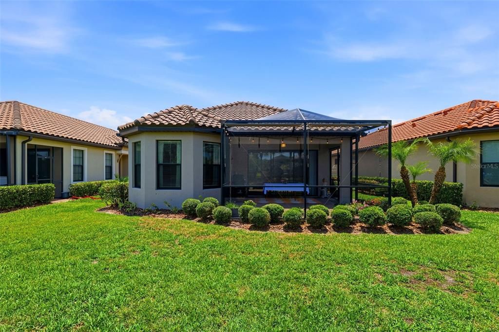 En Venta: $450,000 (3 camas, 2 baños, 1712 Pies cuadrados)