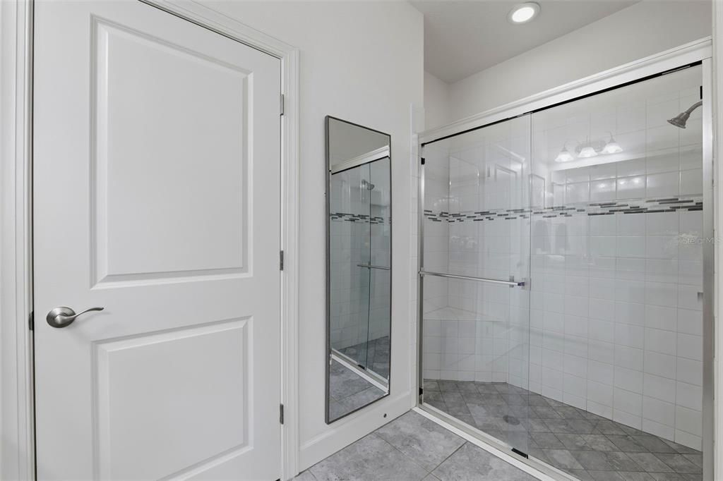 En Venta: $450,000 (3 camas, 2 baños, 1712 Pies cuadrados)