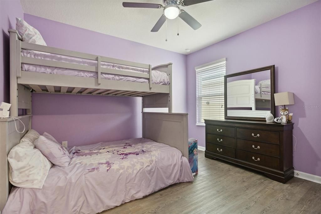 For Sale: $295,000 (3 beds, 2 baths, 1676 Square Feet)