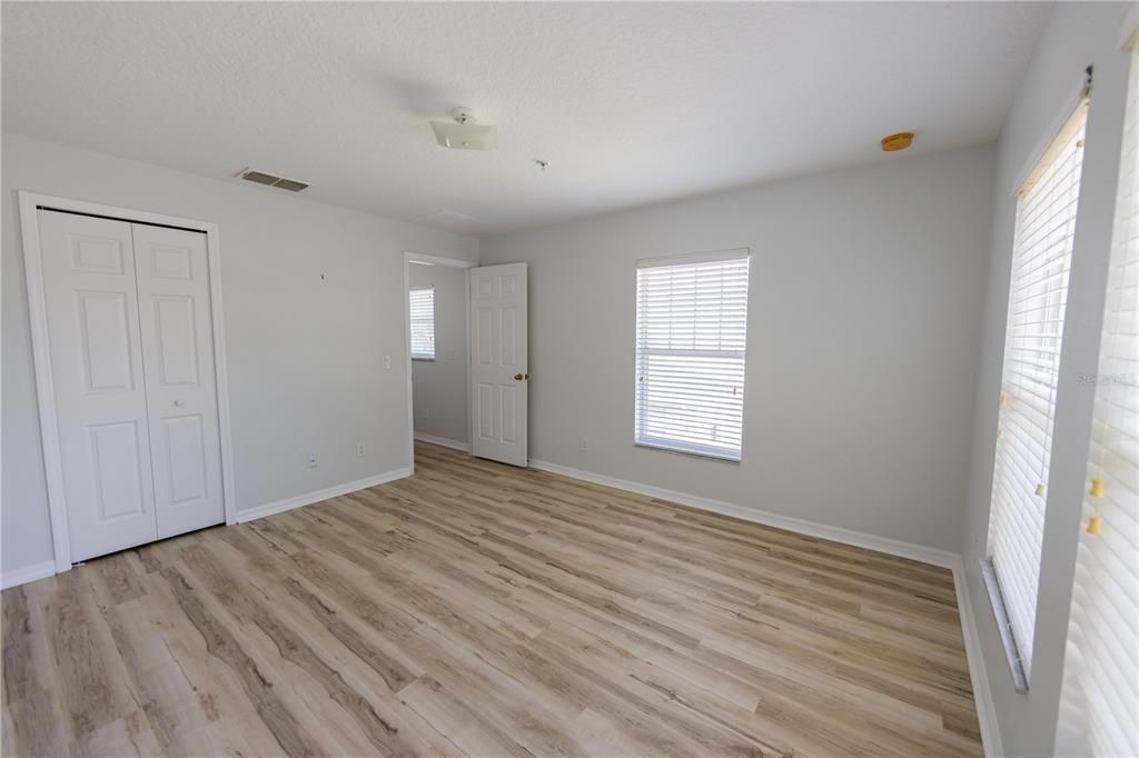 For Sale: $365,000 (3 beds, 2 baths, 1790 Square Feet)