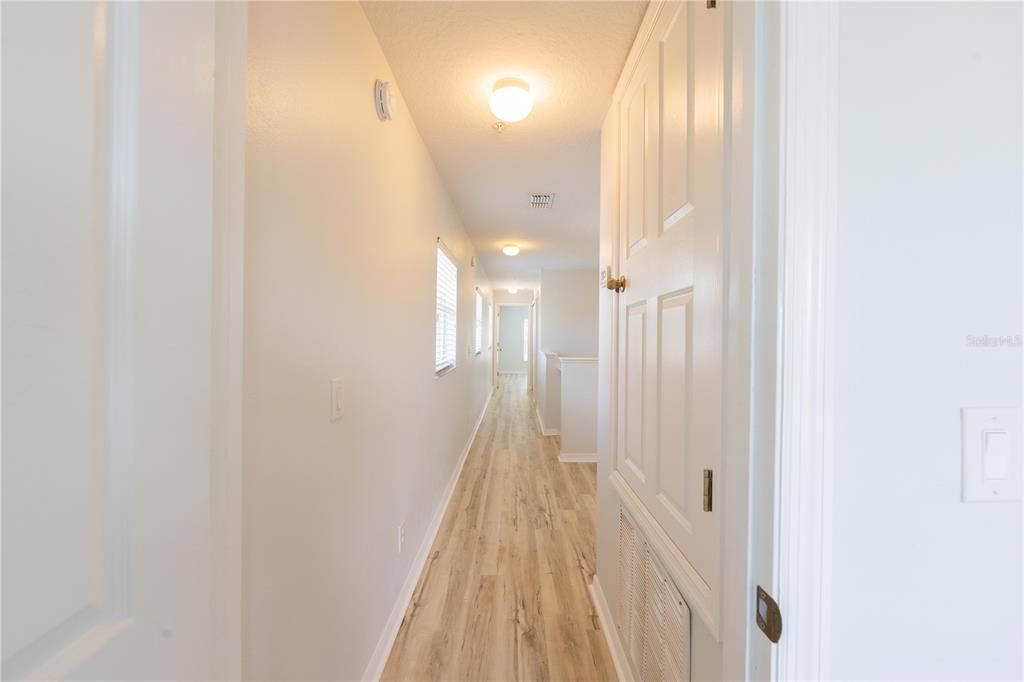 For Sale: $365,000 (3 beds, 2 baths, 1790 Square Feet)