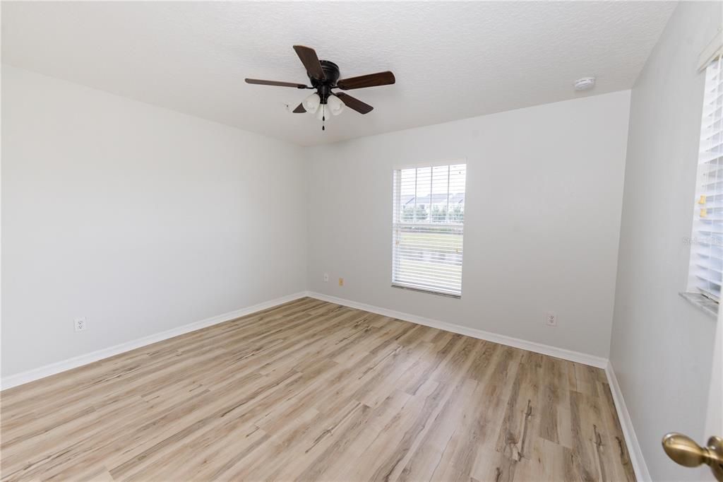 For Sale: $365,000 (3 beds, 2 baths, 1790 Square Feet)