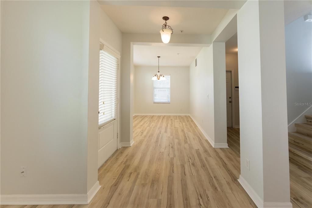 For Sale: $365,000 (3 beds, 2 baths, 1790 Square Feet)
