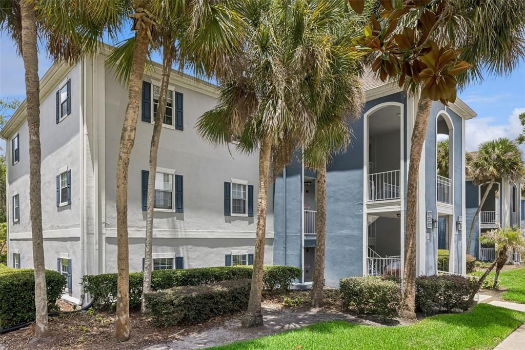 For Sale: $199,000 (2 beds, 2 baths, 1365 Square Feet)
