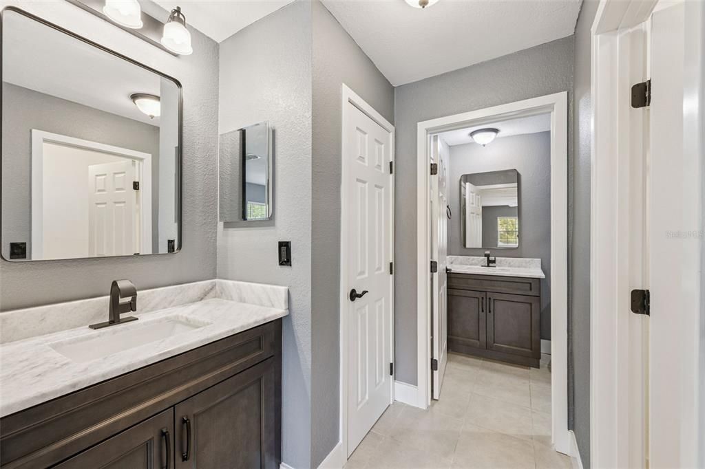 For Sale: $199,000 (2 beds, 2 baths, 1365 Square Feet)