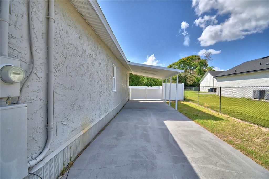 For Sale: $275,000 (3 beds, 2 baths, 1476 Square Feet)