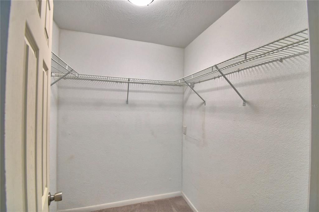 For Sale: $275,000 (3 beds, 2 baths, 1476 Square Feet)