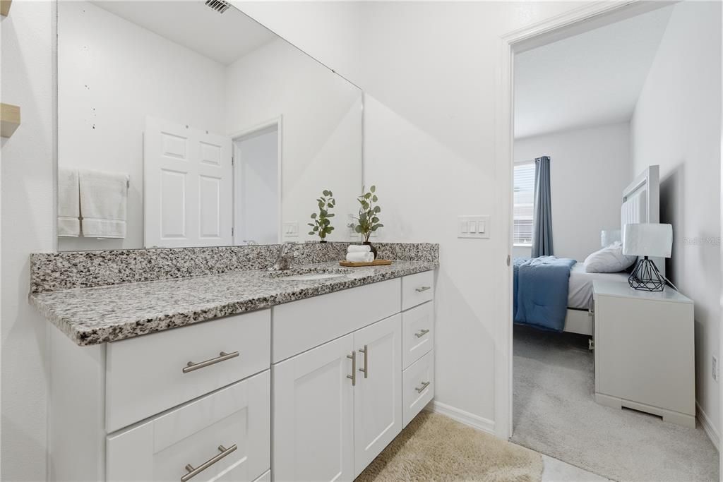En Venta: $312,000 (3 camas, 2 baños, 1531 Pies cuadrados)