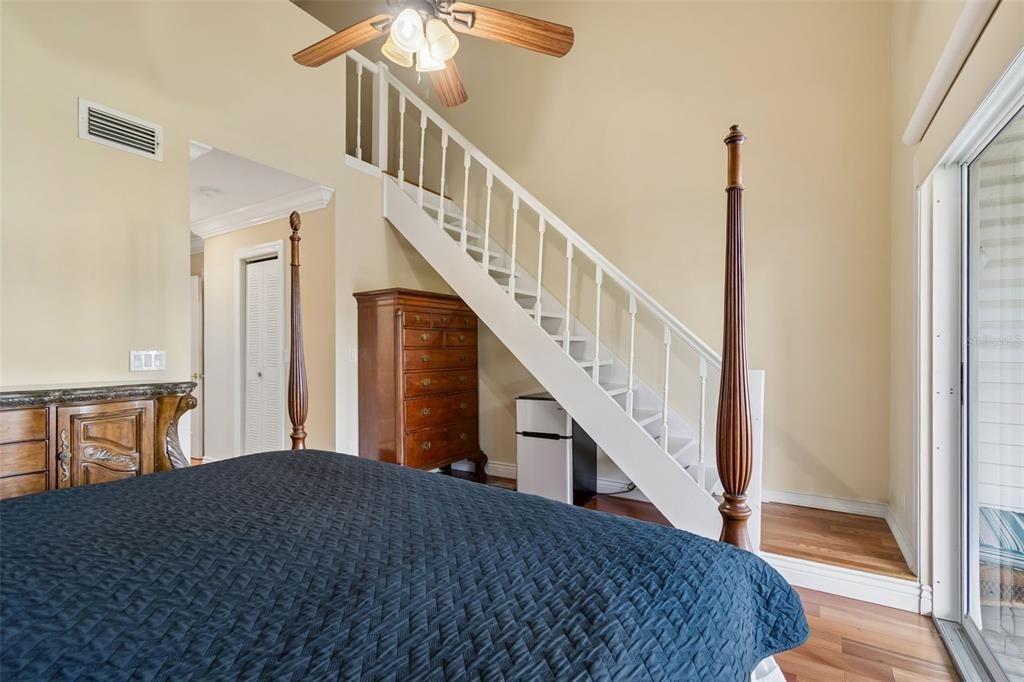 For Sale: $515,000 (3 beds, 3 baths, 1700 Square Feet)