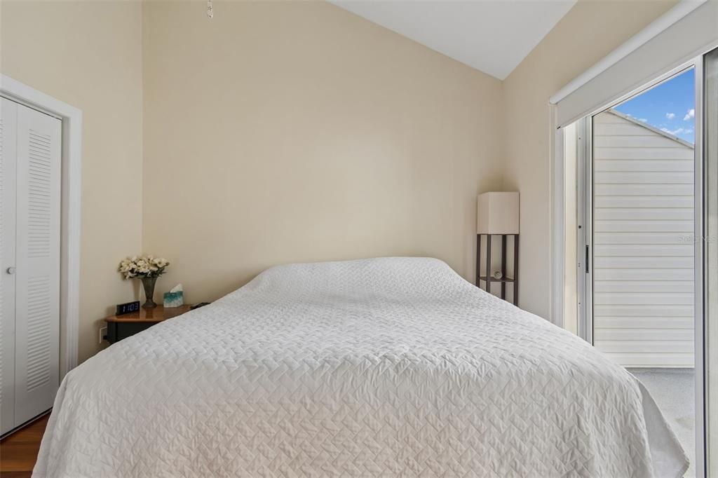For Sale: $515,000 (3 beds, 3 baths, 1700 Square Feet)