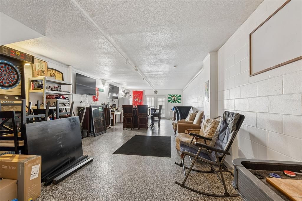 For Sale: $515,000 (3 beds, 3 baths, 1700 Square Feet)