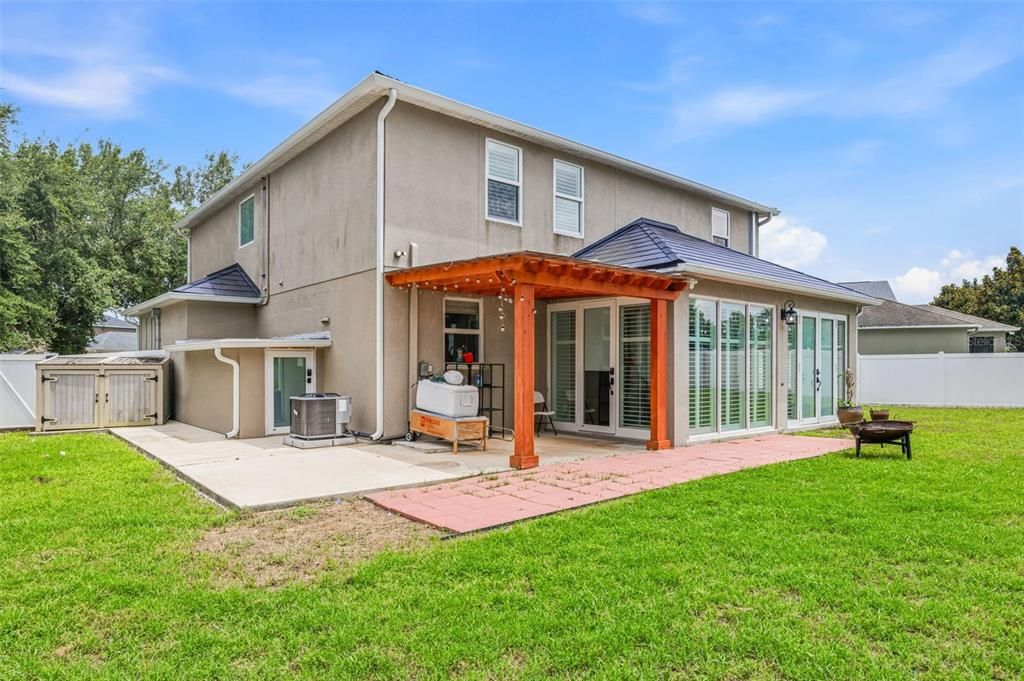 Active With Contract: $465,900 (5 beds, 2 baths, 2906 Square Feet)