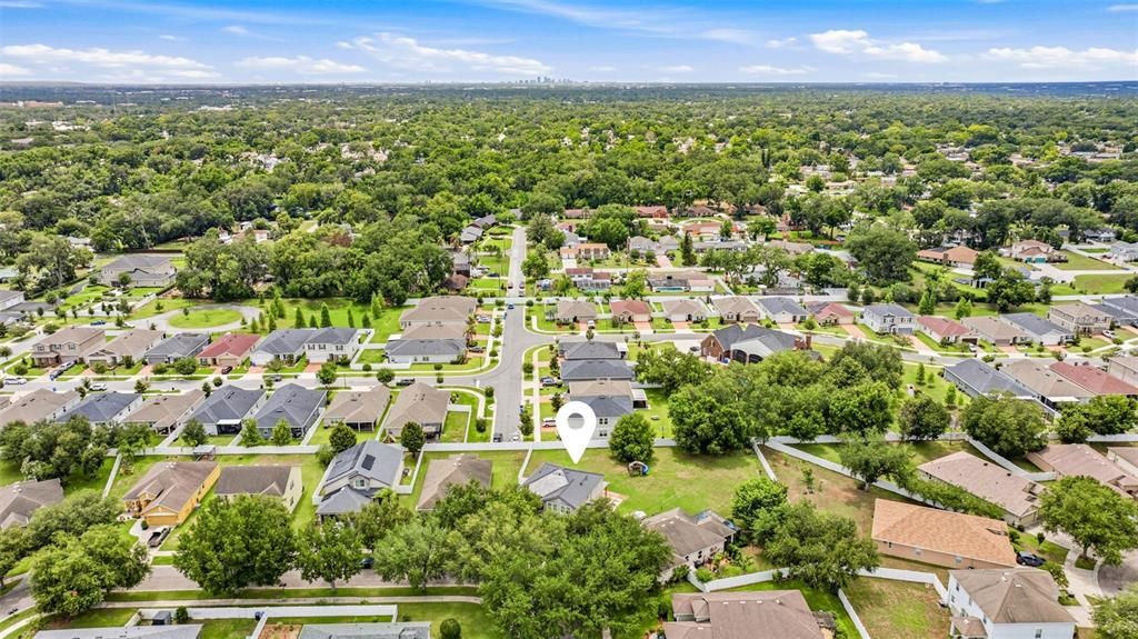 Active With Contract: $465,900 (5 beds, 2 baths, 2906 Square Feet)