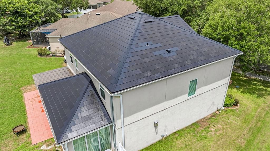 Active With Contract: $465,900 (5 beds, 2 baths, 2906 Square Feet)