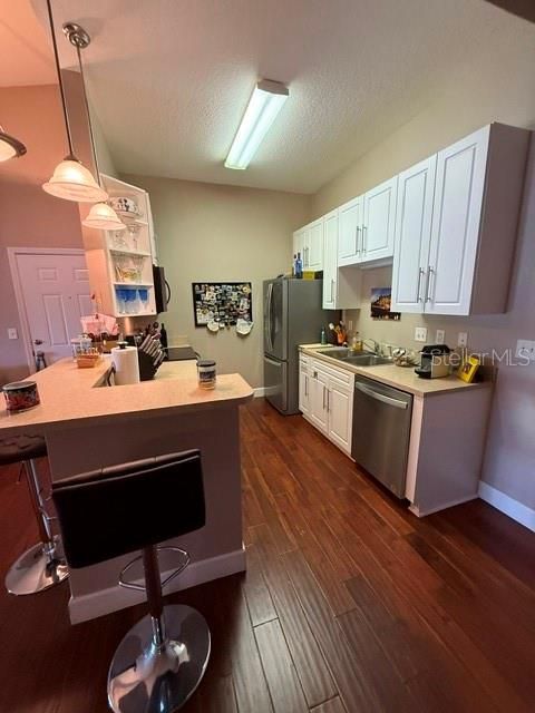 For Sale: $175,000 (2 beds, 2 baths, 1053 Square Feet)
