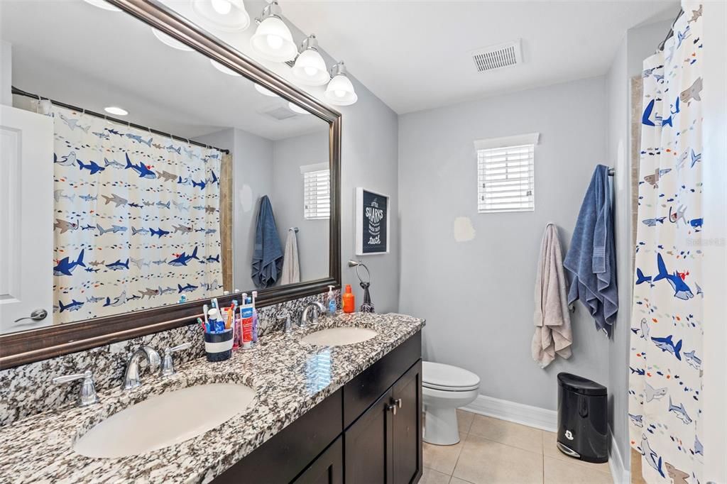 For Rent: $3,600 (4 beds, 3 baths, 2933 Square Feet)