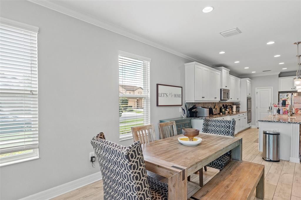 For Rent: $3,600 (4 beds, 3 baths, 2933 Square Feet)