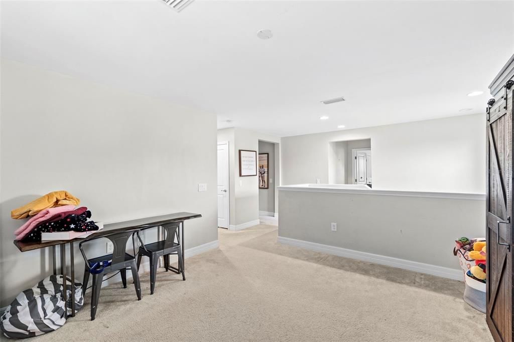 For Rent: $3,600 (4 beds, 3 baths, 2933 Square Feet)