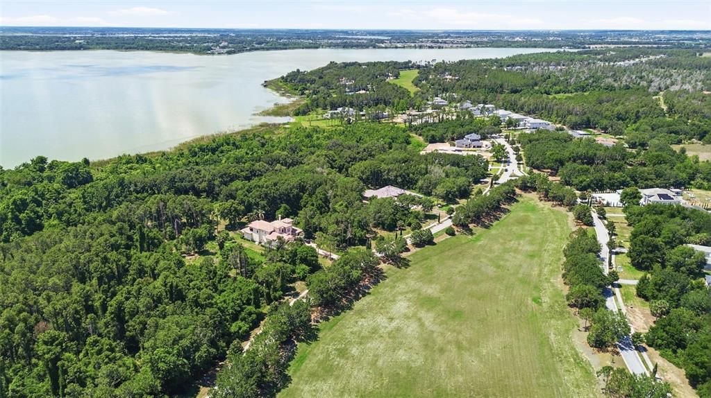 En Venta: $759,000 (1.26 acres)