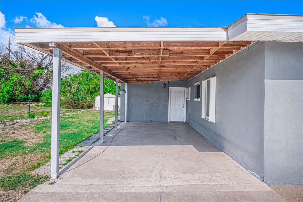 For Sale: $280,000 (3 beds, 2 baths, 1250 Square Feet)