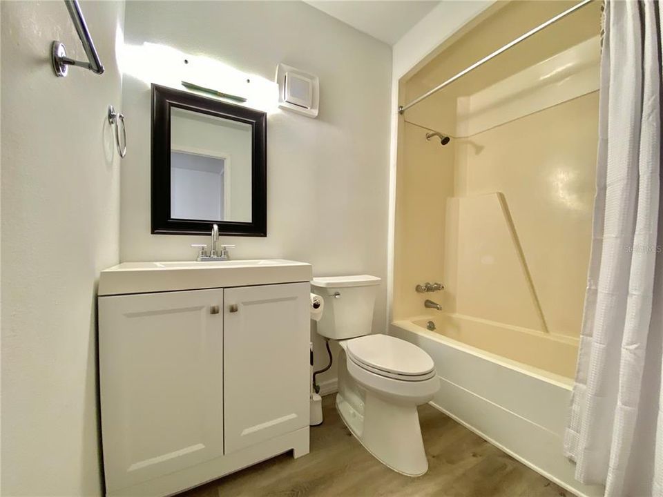 En Venta: $102,500 (1 camas, 1 baños, 702 Pies cuadrados)