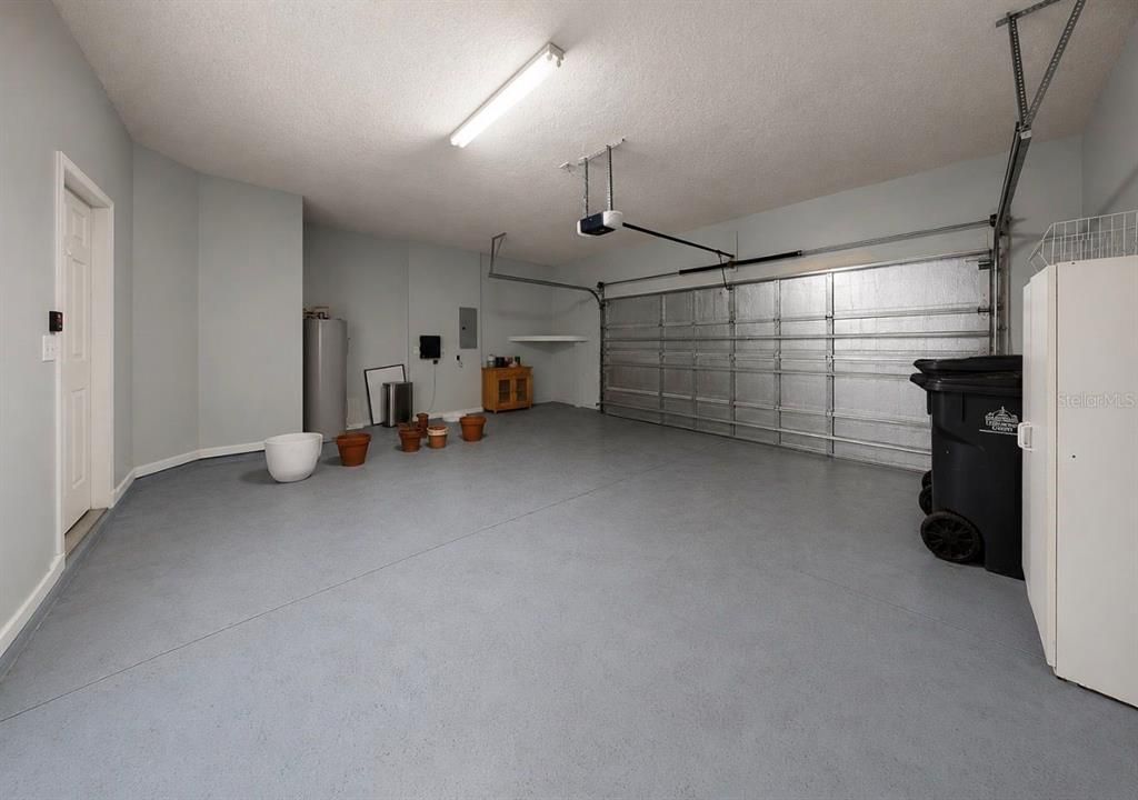 For Sale: $374,900 (3 beds, 2 baths, 1850 Square Feet)